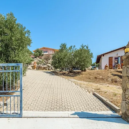 Maryna 度假居 奧爾比亞